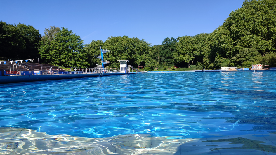 Freibad öffnet ganztägig